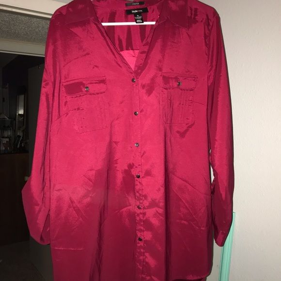 Red Longsleeve Button Down Work Shirt - Picture 2 of 2